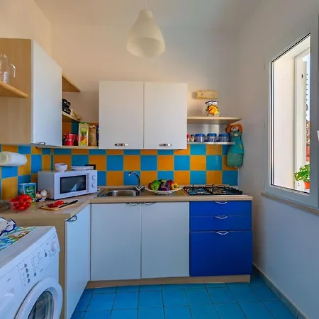 Grosse Ferienwohnung In Mit Grossem Balkon