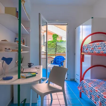 Apartmán Grosse Ferienwohnung In Mit Grossem Balkon Sciacca